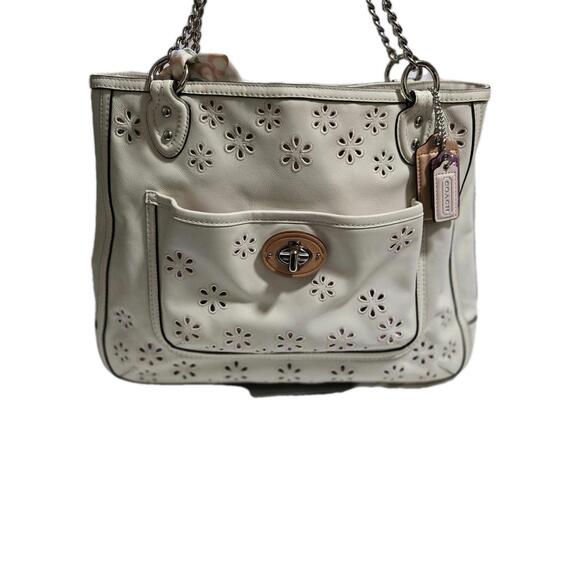 Coach Leather *Limited Edition* Poppy Eyelet Chain White - Picture 6 of 9